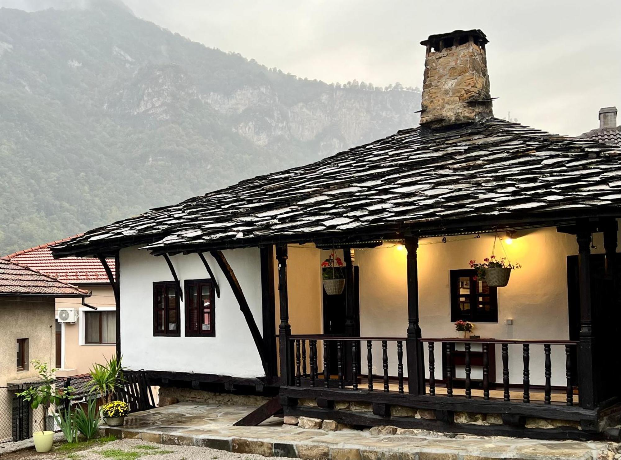 Туйковата Къща Tuikov'S House 泰特文 外观 照片